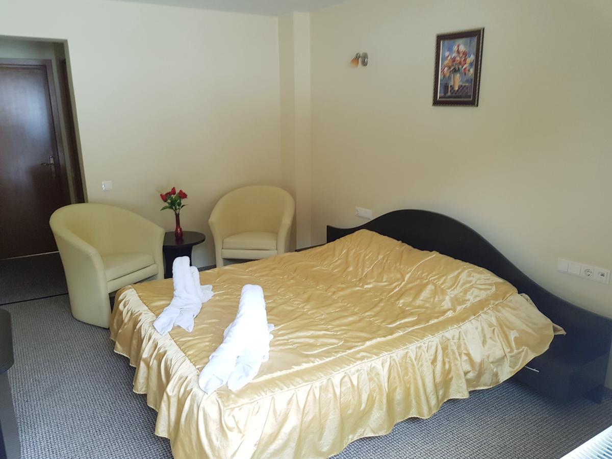 Hotel White Horse Predeal Exterior foto