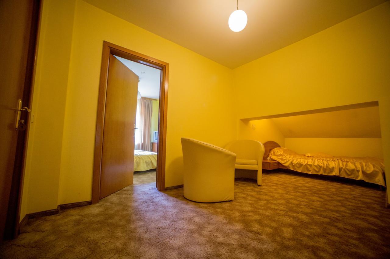 Hotel White Horse Predeal Exterior foto